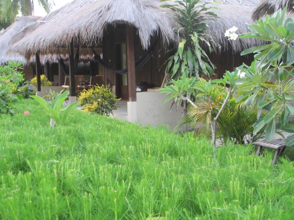 Selong Belanak Bungalows Dış mekan fotoğraf